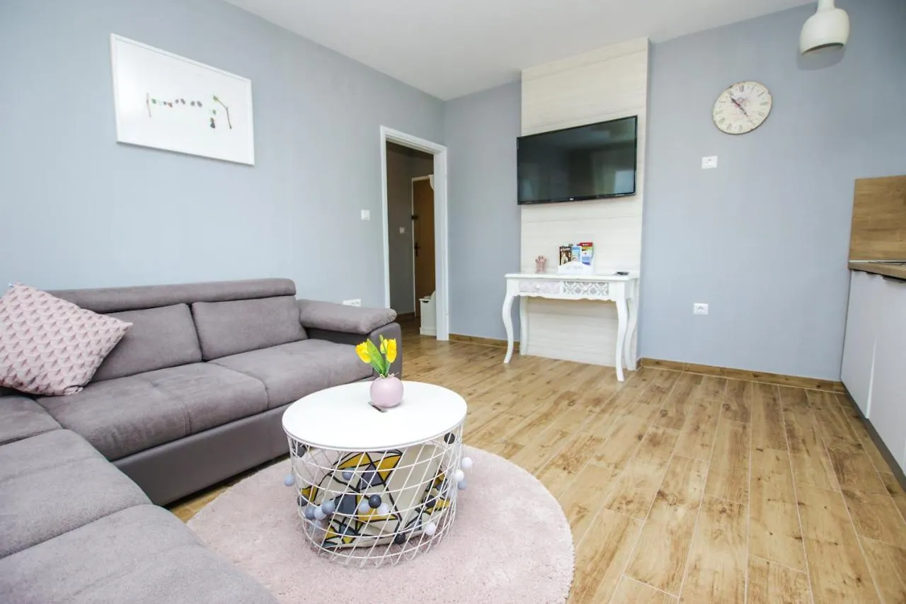 Sole E Mare New Apartment 포레치 크로아티아